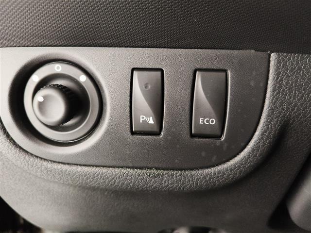 DACIA Logan 00189145_VO38023507