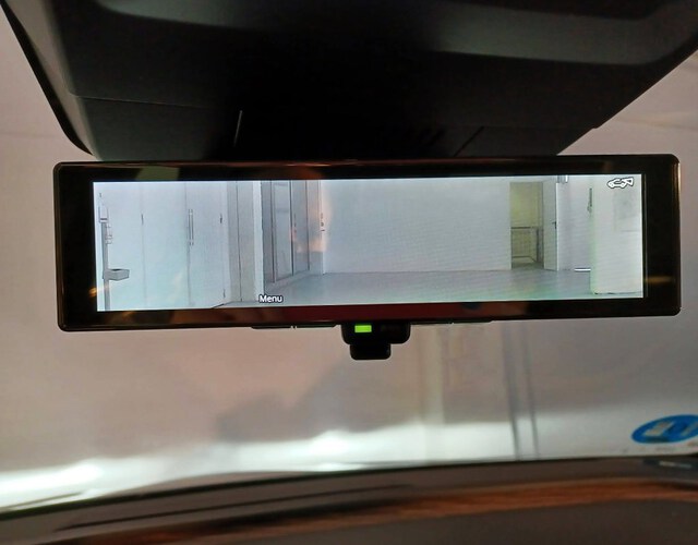 Inside  MEGANE E-TECH 100% ELÉCTRICO  carrocería gris zin