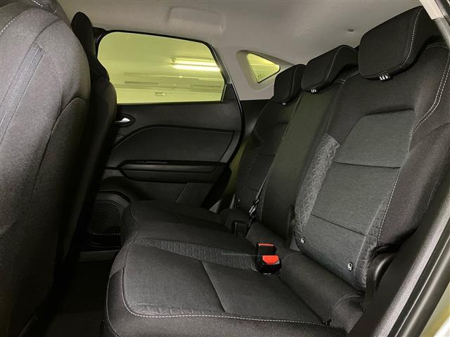 RENAULT Captur 00984932_VO38023207