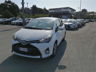 TOYOTA Yaris 00249747_VO38043995