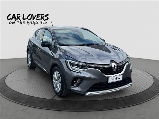 RENAULT Captur 05258079_VO38013034