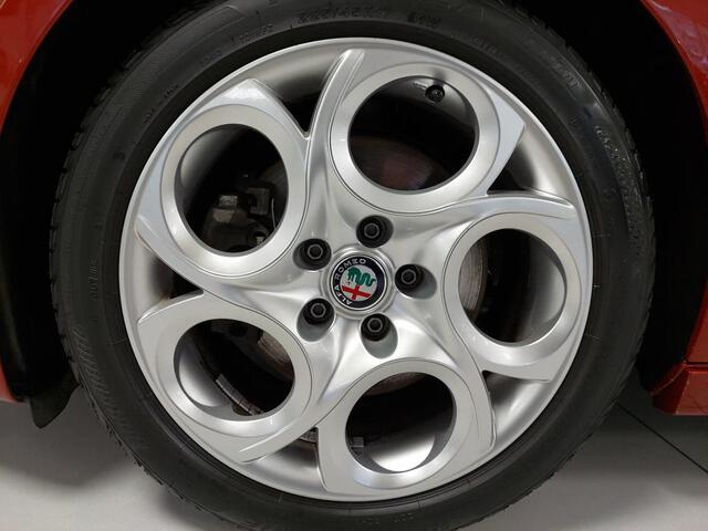 Außenausstattung Giulietta                      rot