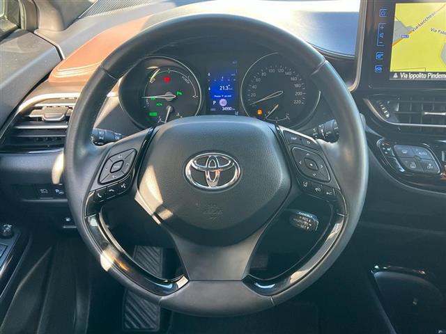 TOYOTA C HR 2016 05856702_VO38013080