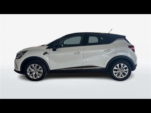 RENAULT Captur 00009008_VO38013330