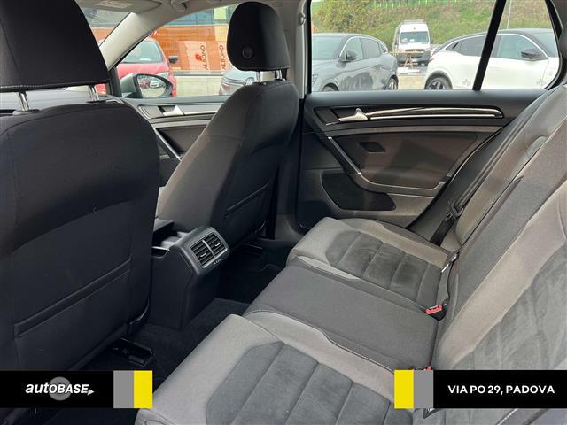 VOLKSWAGEN Golf VII 2017 5p 01093096_VO38013498