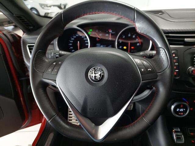 Außenausstattung Giulietta Rosso Competizione   rot