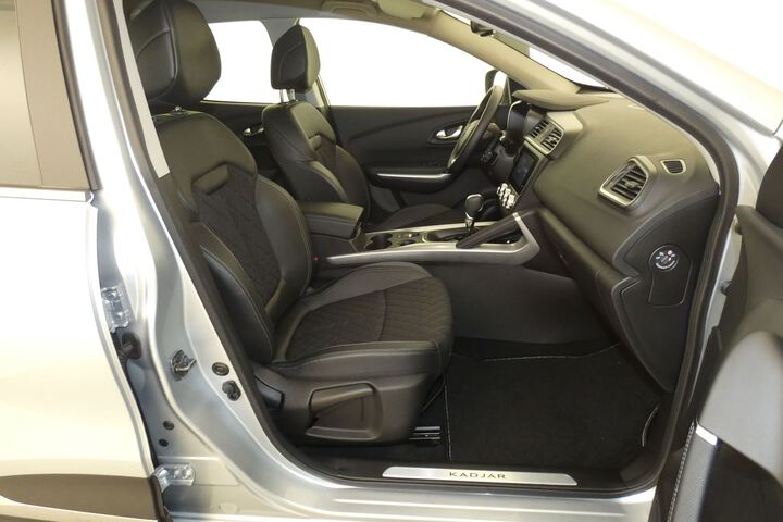 Inside Kadjar  Gris Highland