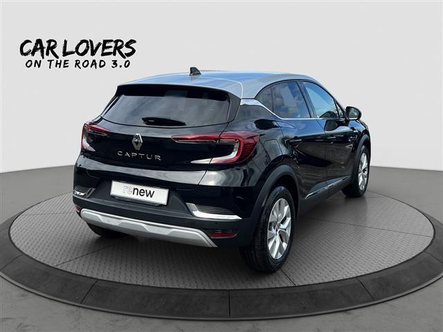 RENAULT Captur 05258132_VO38013034