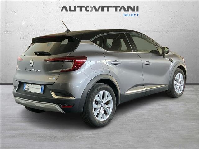 RENAULT Captur 00985299_VO38023207