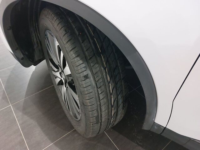 Outside Koleos Diesel  BLANCO