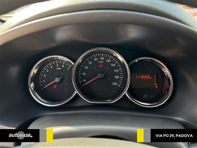 DACIA Sandero 01093601_VO38013498