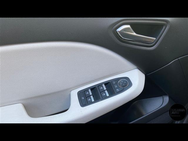 RENAULT Clio V 2019 00006118_VO38033579