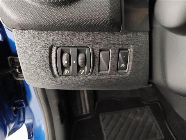 RENAULT Clio Sporter 00188529_VO38023507
