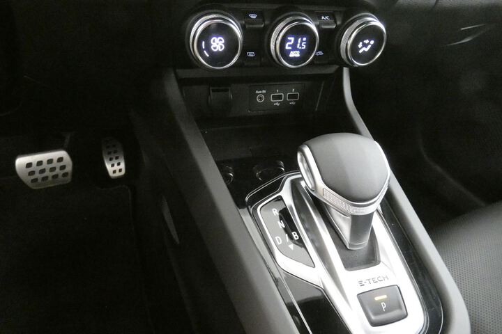 Inside Arkana Híbrido  Negro Sport