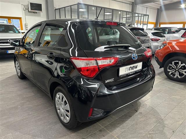 TOYOTA Yaris 00015264_VO38023184