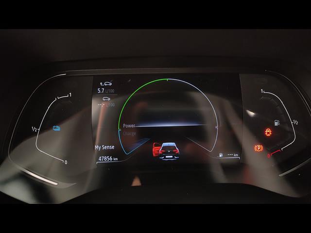 RENAULT Captur 00947239_VO38023732