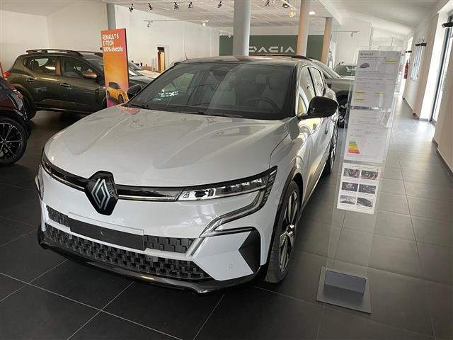RENAULT Megane 00049758_VO38013022