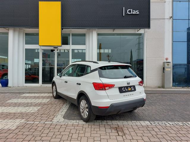 SEAT Arona 2017 05478579_VO38013080