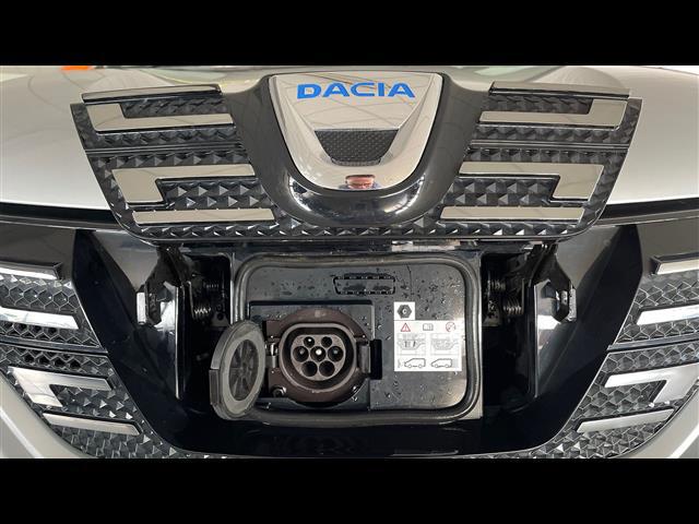 DACIA Spring 00428000_VO38023217