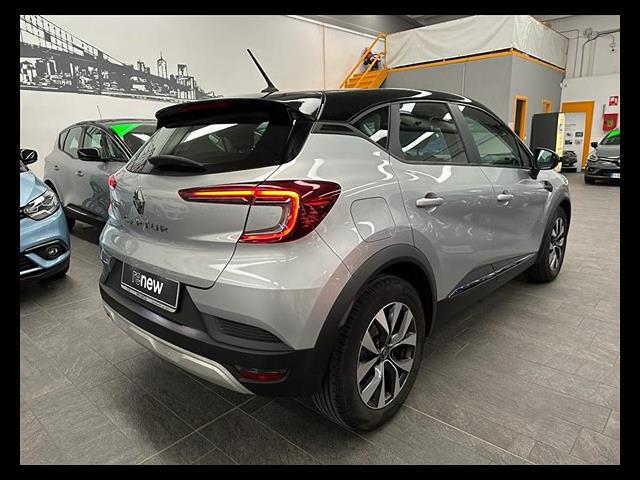 RENAULT Captur 00011736_VO38023184