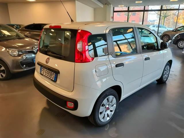 FIAT Panda 04820902_VO38013042