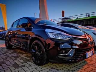 RENAULT Clio 00610778_VO38053733