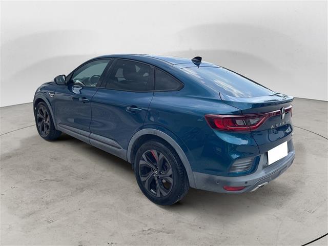 RENAULT Arkana 04985878_VO38043508