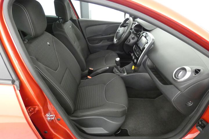 Inside Clio  Rojo Deseo