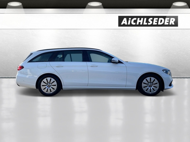 Außenausstattung E 200 Weiß weiss