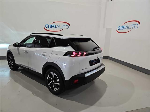 PEUGEOT 2008 02344237_VO38013170