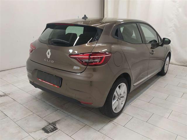 RENAULT Clio 00507256_VO38013054