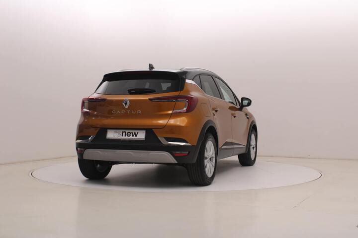 Outside Captur  Naranja