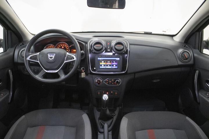 Inside Sandero  Gris Higland