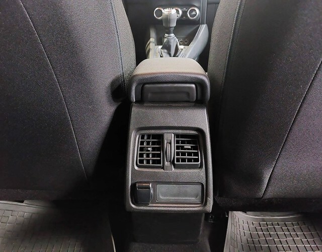 Inside Captur  Blanco Nacarado con 