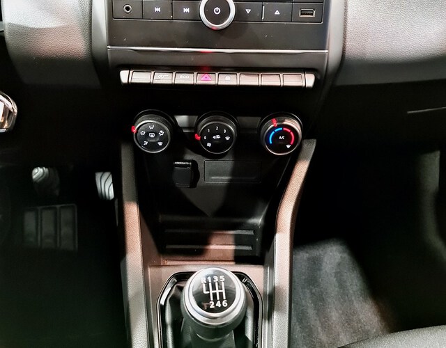 Inside Clio Diesel  Blanco Glaciar