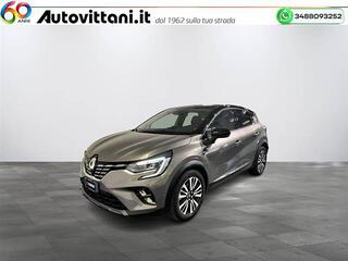 RENAULT Captur 00966667_VO38023207