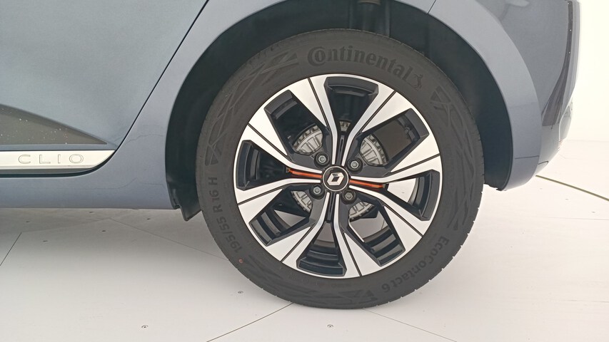 Outside Clio  GRIS OSCURO
