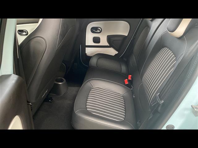 RENAULT Twingo Electric 00334537_VO38013550