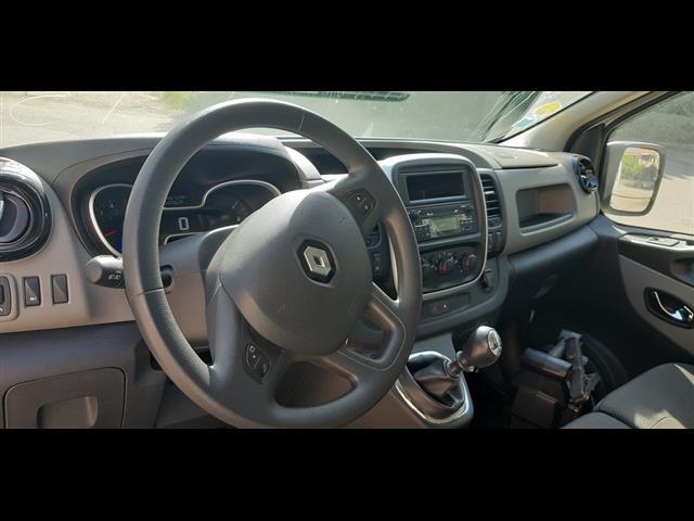 RENAULT Trafic 00006506_VO38033579