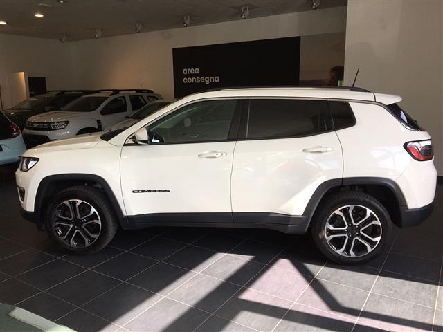 JEEP Compass 00024204_VO38013404