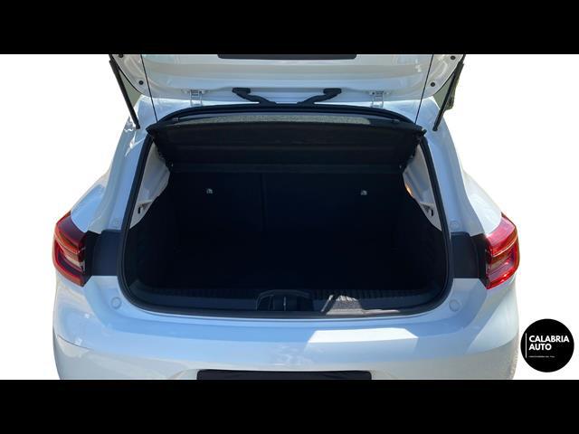 RENAULT Clio V 2019 00006116_VO38033579