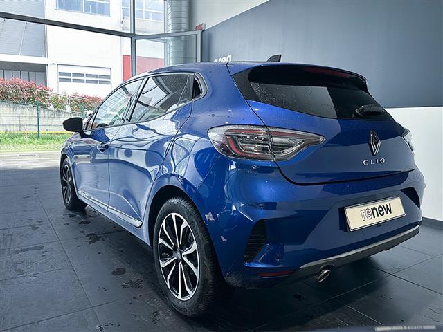 RENAULT Clio 00094596_VO38013437