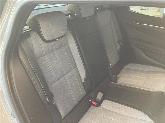 RENAULT Megane 00086711_VO38023184