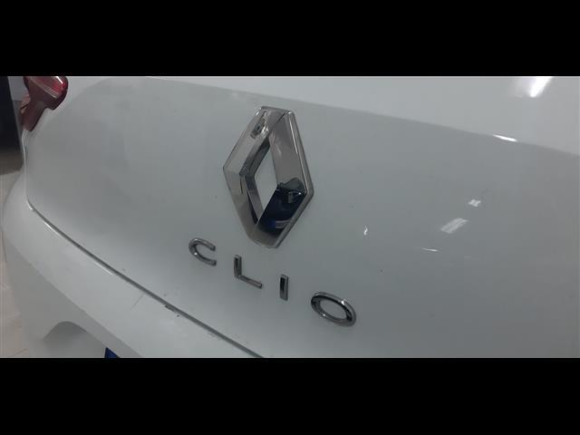RENAULT Clio V 2019 00006622_VO38033579
