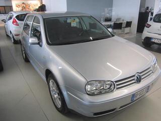 VOLKSWAGEN Golf 00011629_VO38043670