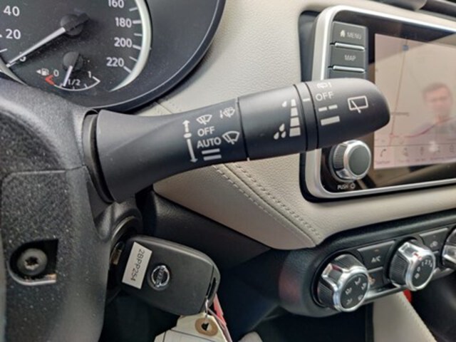 Exterieur Micra New  zilver