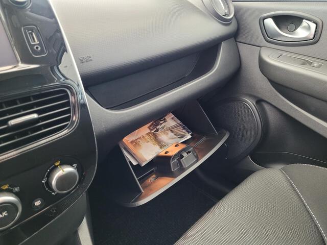 Inside Clio Diesel  Blanco