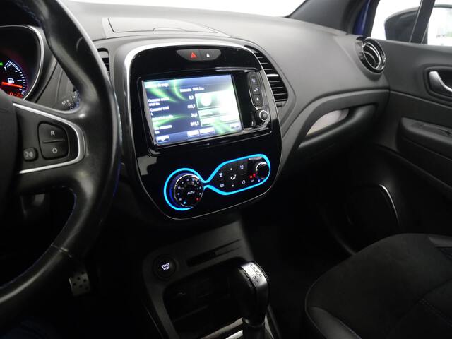 Inside Captur  AZUL