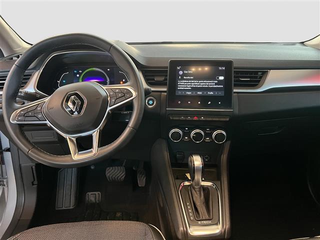 RENAULT Captur 05256752_VO38013034