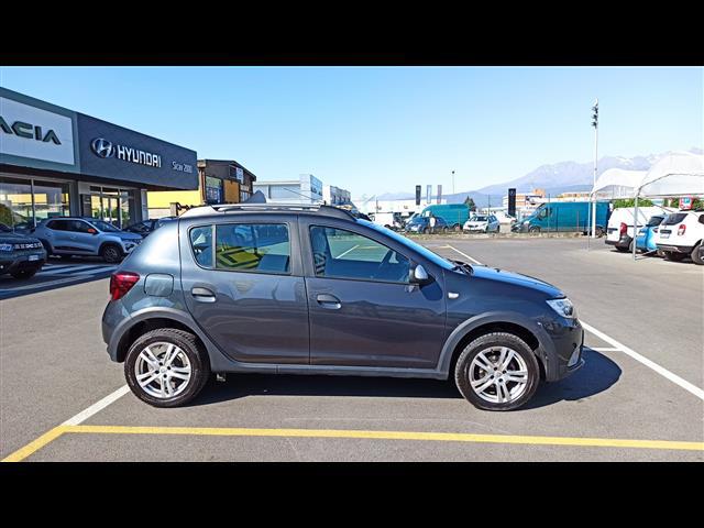 DACIA Sandero  Stepway 00023772_VO38013404